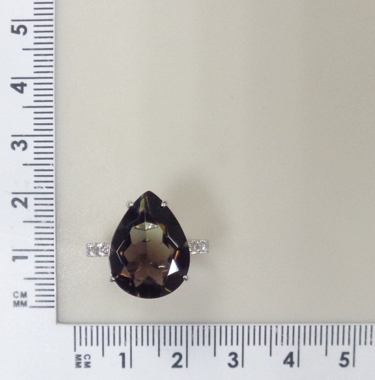 Серебряное кольцо с раухцитрином